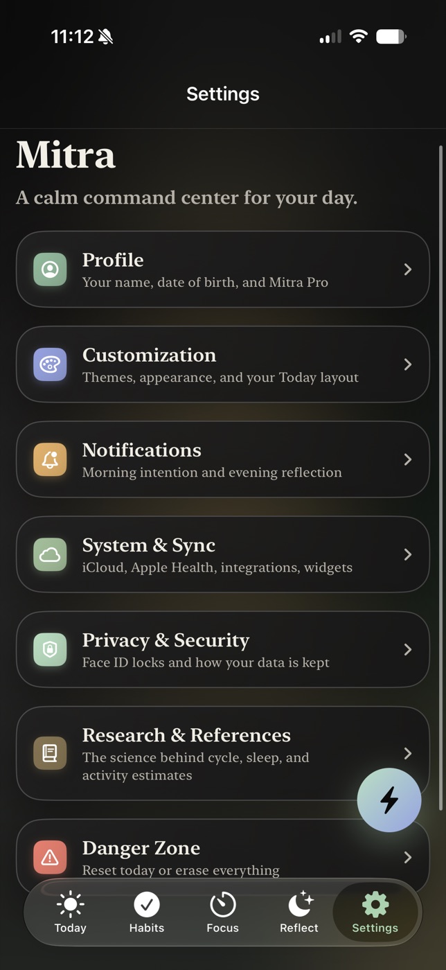 Mitra settings screen with customization, notifications, sync, privacy, and references